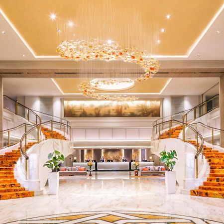Royal Plaza On Scotts Singapura Exterior foto Lobby