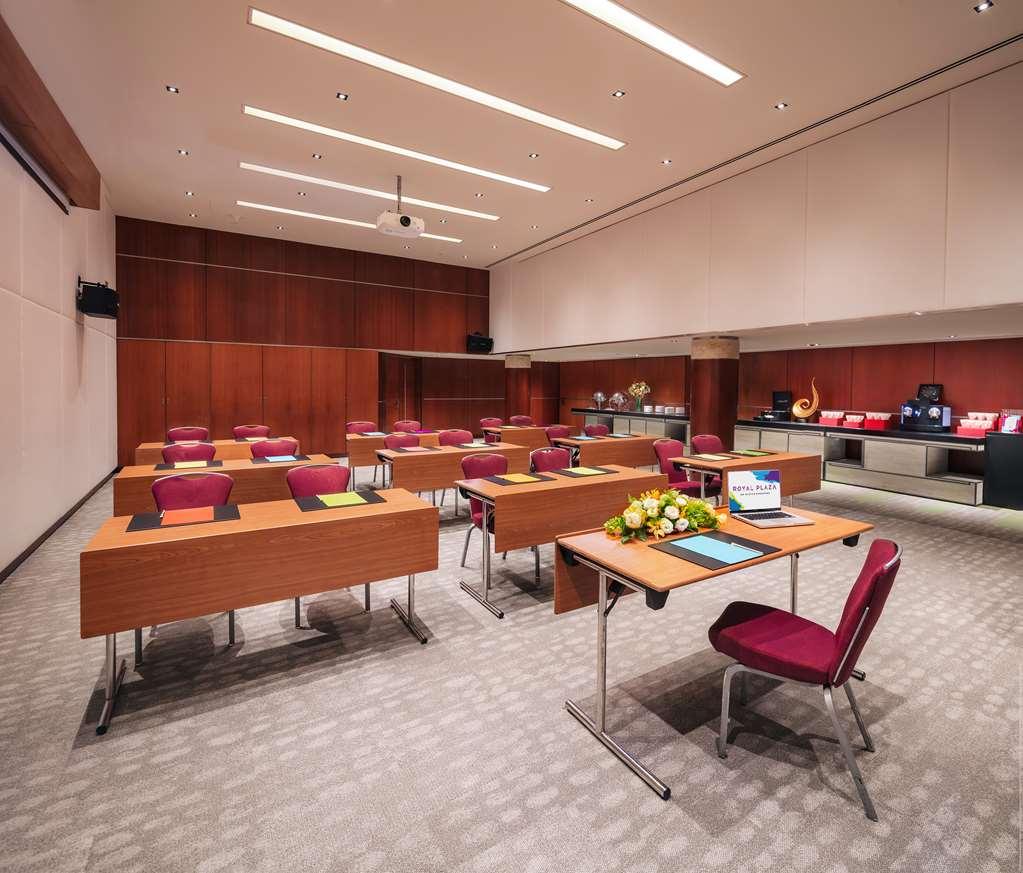 Royal Plaza On Scotts Singapura Facilidades foto Meeting room
