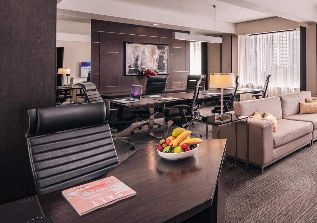 Royal Plaza On Scotts Singapura Exterior foto Office at The Westin