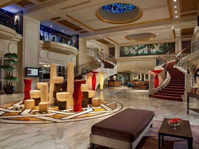 Royal Plaza On Scotts Singapura Exterior foto Lobby
