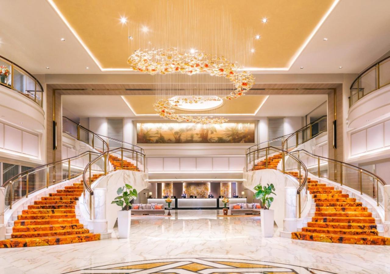 Royal Plaza On Scotts Singapura Exterior foto Lobby